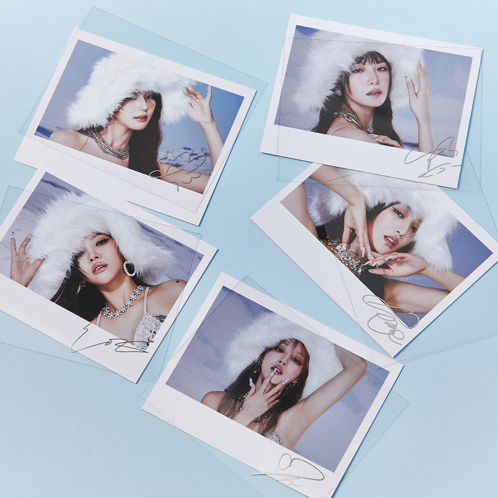 (G)I-DLE - Polaroid & Deco Kit (Version 1)