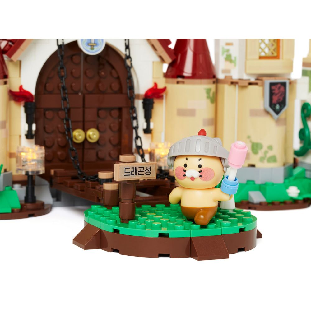 Kakao Friends - Ryan & Choonsik Dragon Castle Brick Figure