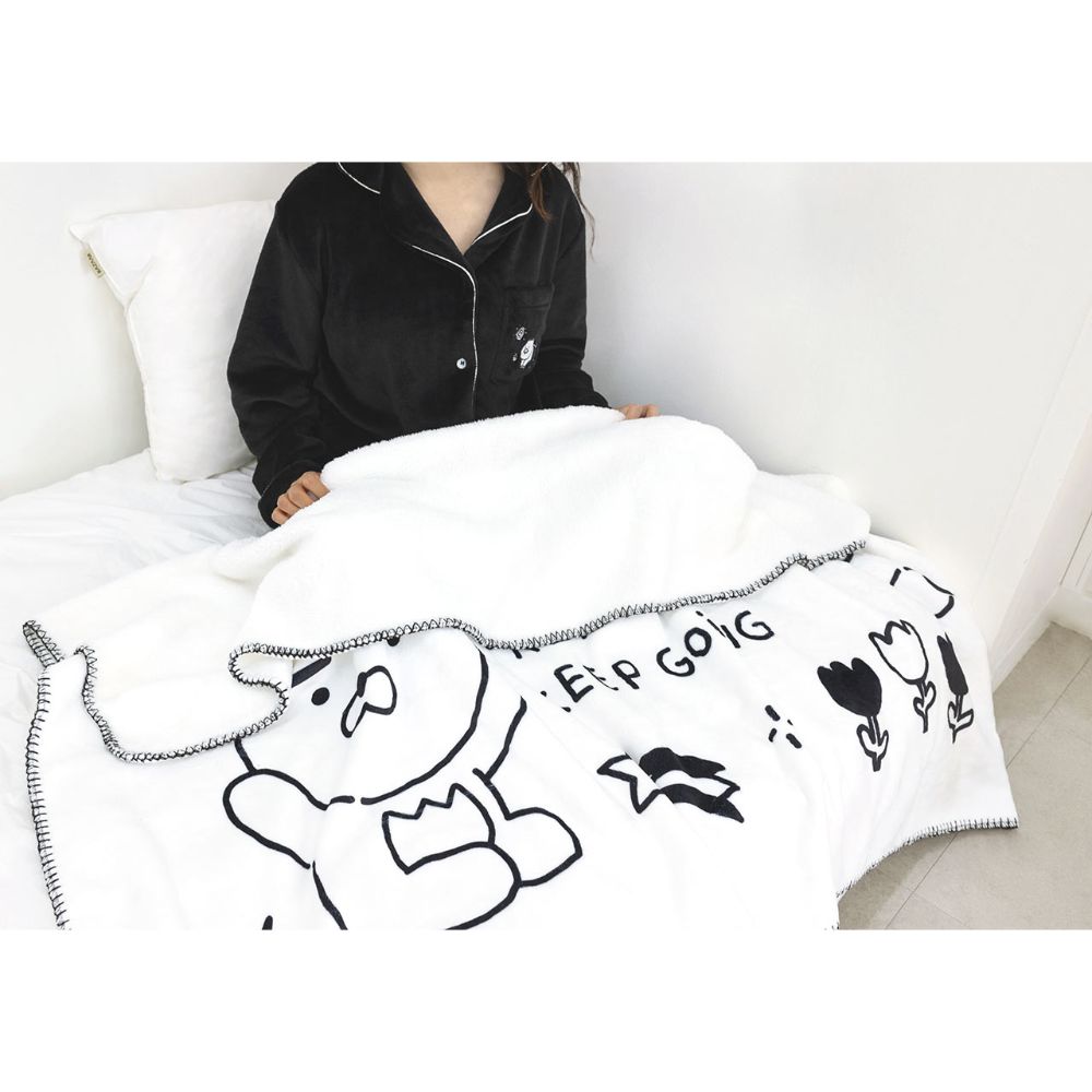 Kakao Friends - Doodle Doodle Ryan & Choonsik Large Fleece Blanket