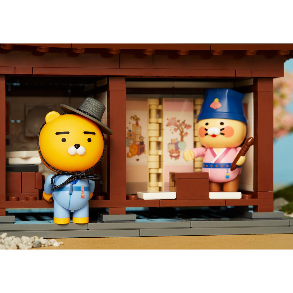 Kakao Friends - Ryan & Choonsik Hanok Brick Figure