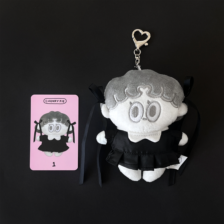 Standard Love Dance - LEEGONG Black Cherry Pie Doll Keyring