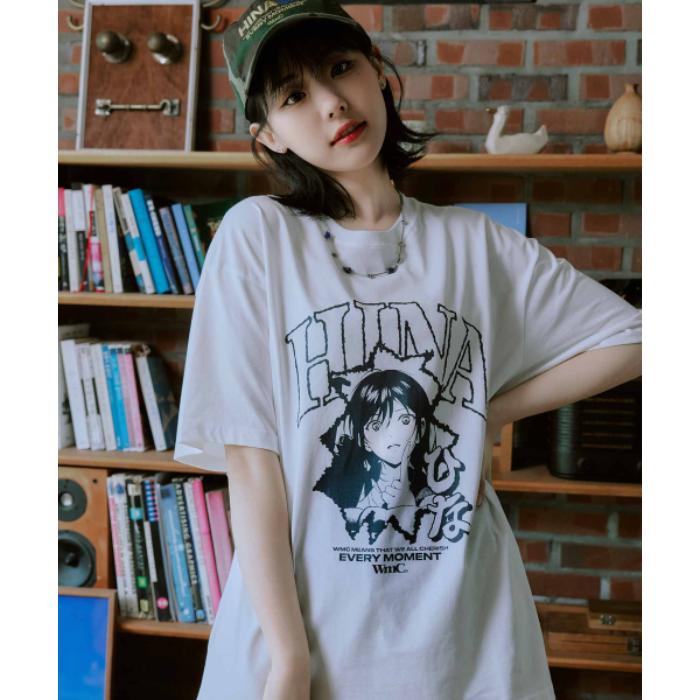 WMC x QWER Hina - Hina Arch Short Sleeve T-Shirt