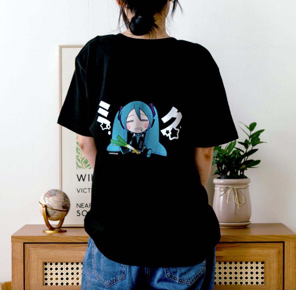 Hatsune Miku Pop-Up Store - T-Shirt