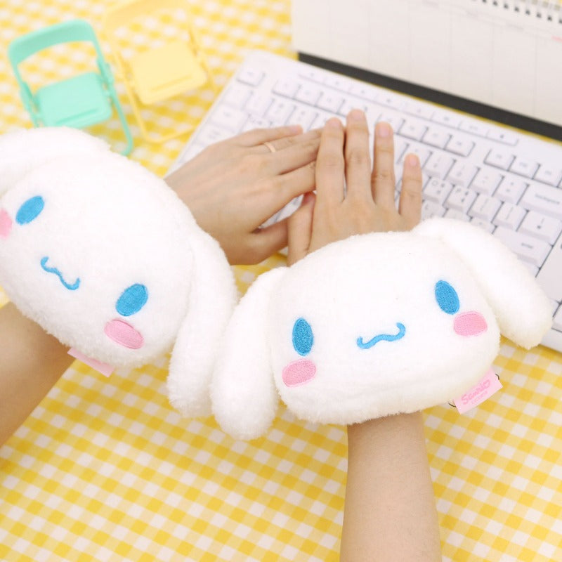 NARA HOME DECO X Sanrio - Wrist Cushion Charming