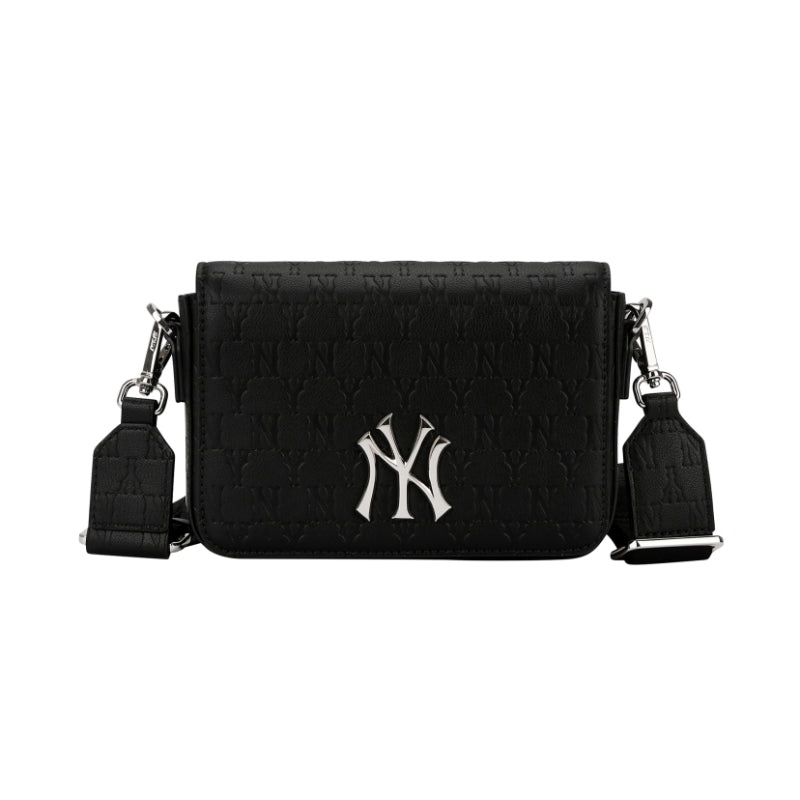 MLB Korea - New York Yankees Monogram Hoodie Bag