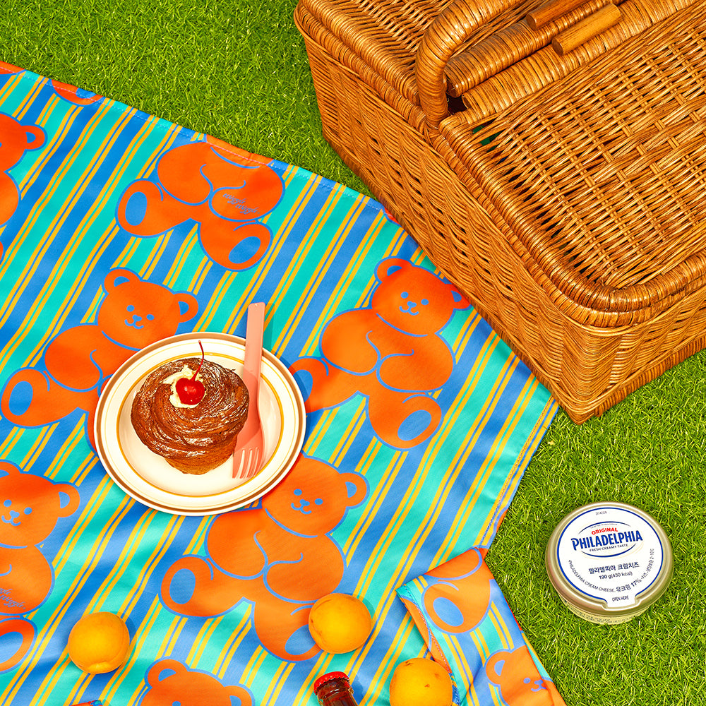 Wiggle Wiggle - Colorful Picnic Mat