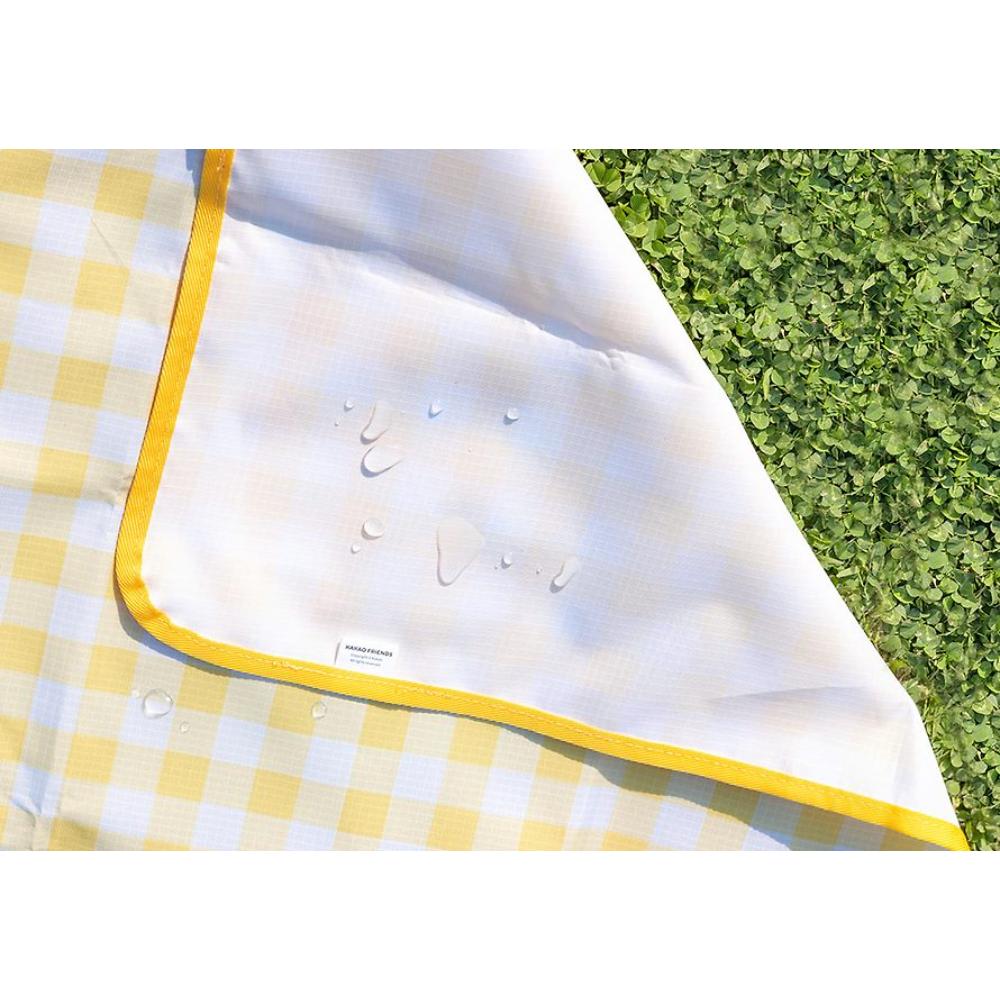 Kakao Friends - Choonsik Check Patterned Picnic Mat