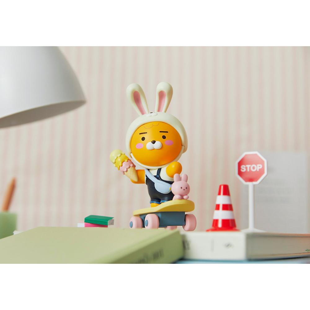 Kakao Friends - Little Ryan Skateboard Figure