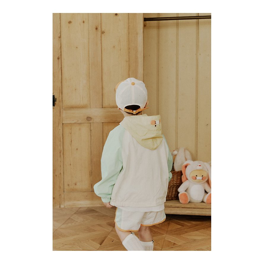 Apricot Studios x Kakao Friends - Windbreaker (Kids)