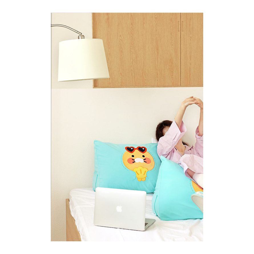 Kakao Friends - Choonsik Cooling Wide Triangle Cushion