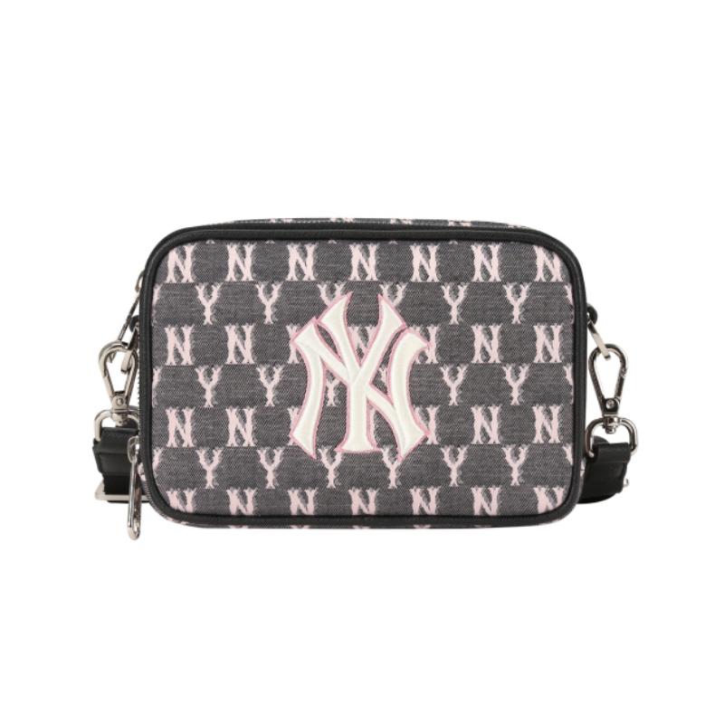 TÚI MLB Monogram Nylon Jacquard Mini Crossbody Bag NY Yankees C207
