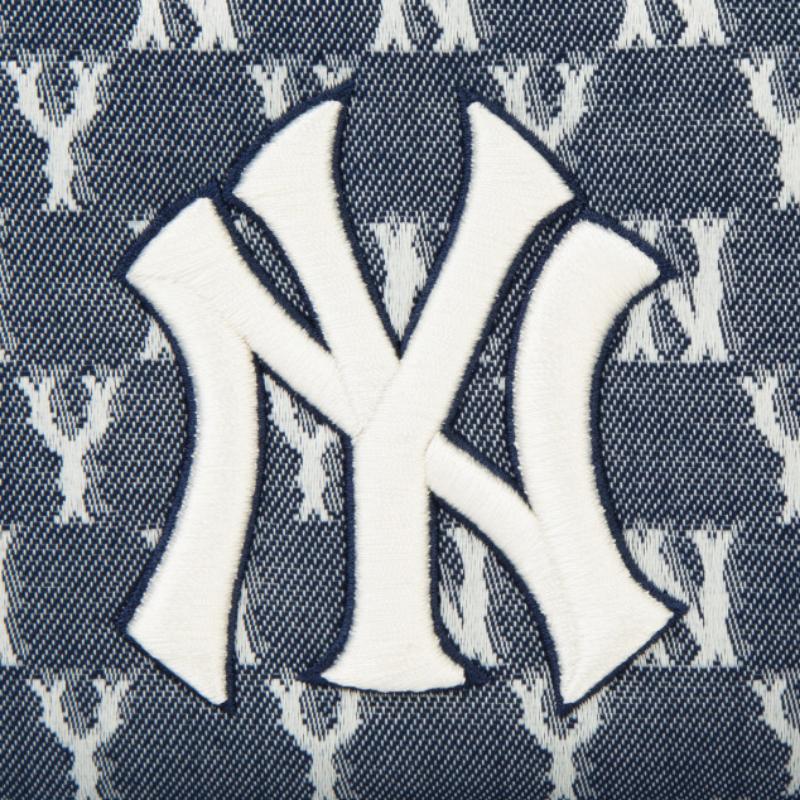 MLB Korea Monogram Jacquard Hip Sac NY Yankees 32BGCA111-50B 100% Authentic