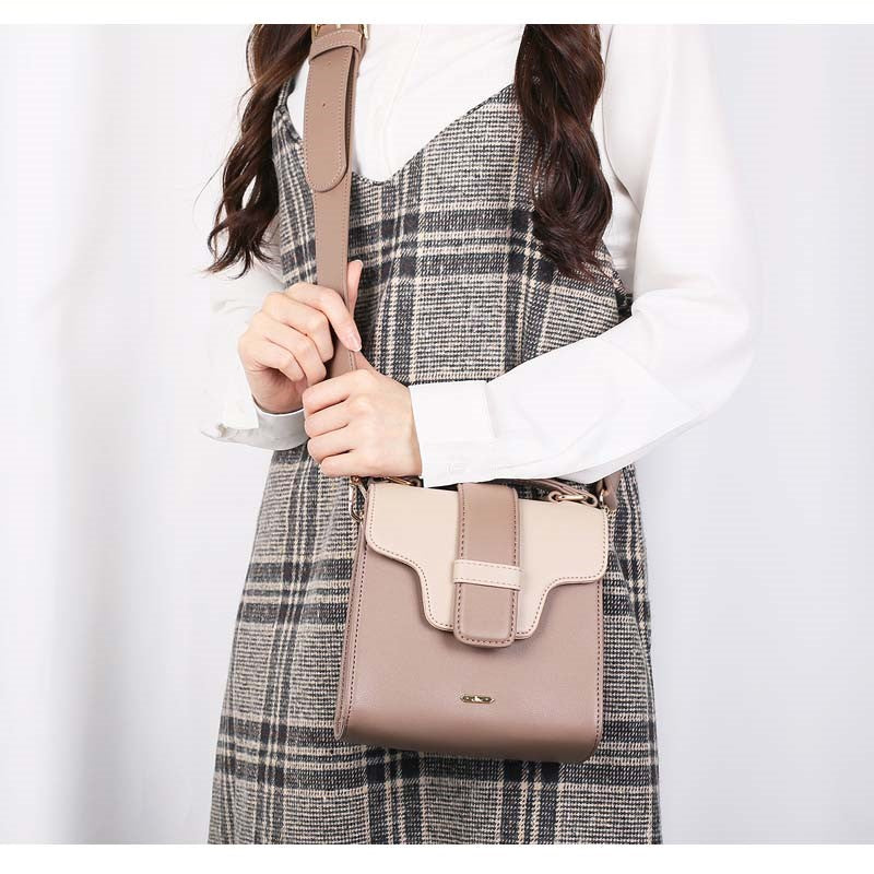 CLUE - Modern Square Brown Crossbody Bag