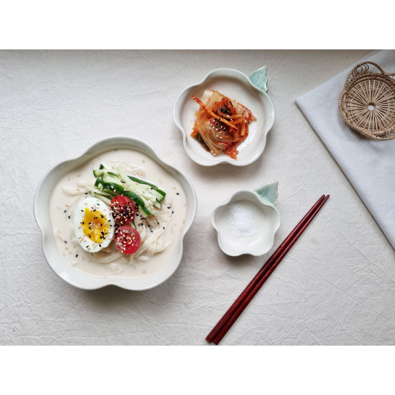 OSON - Handmade Flower Tableware