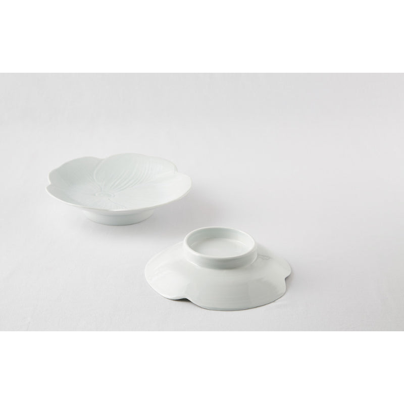 Chaora - Embossed Lily Compote Plate