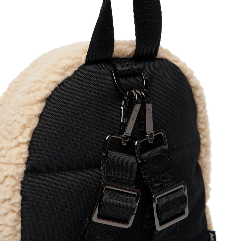 MLB Korea - Fleece Mini Backpack – Harumio