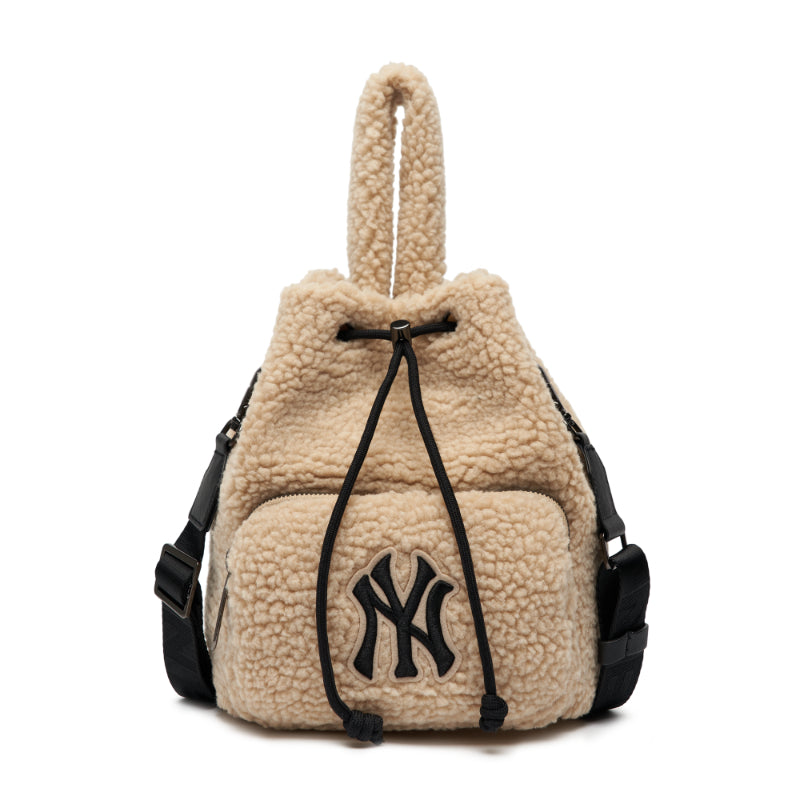 MLB KOREA Basic Small Logo Fleece Bucket Bag New York Yankees - KiosKorea