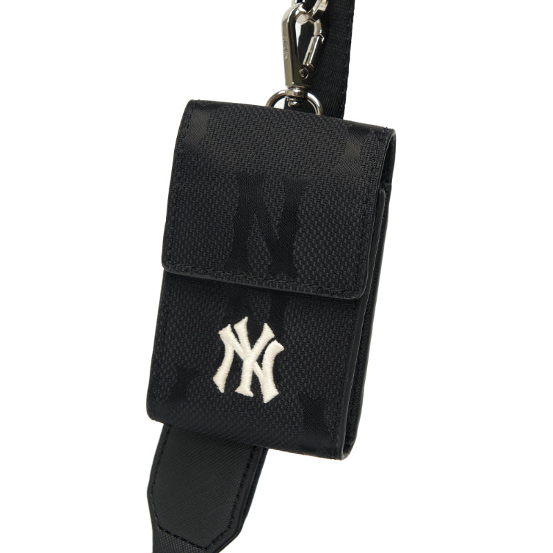  Túi MLB Monogram Nylon Jacquard Mini Crossbody Bag