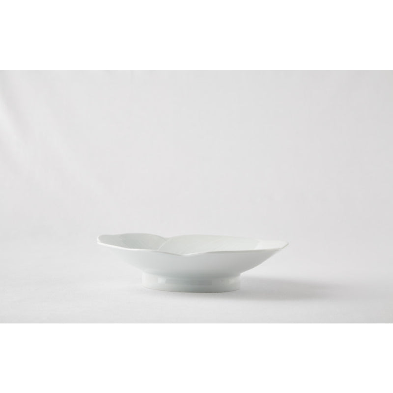 Chaora - Embossed Lily Compote Plate