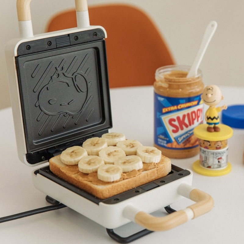 Qoo10 - [SNOOPY] Snoopy Sandwich Waffle Toast maker 3 different type plates  to : Kitchen & Dining