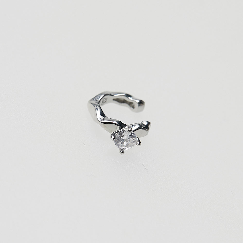 OST - One Cubic Point Silver Ear Cuff