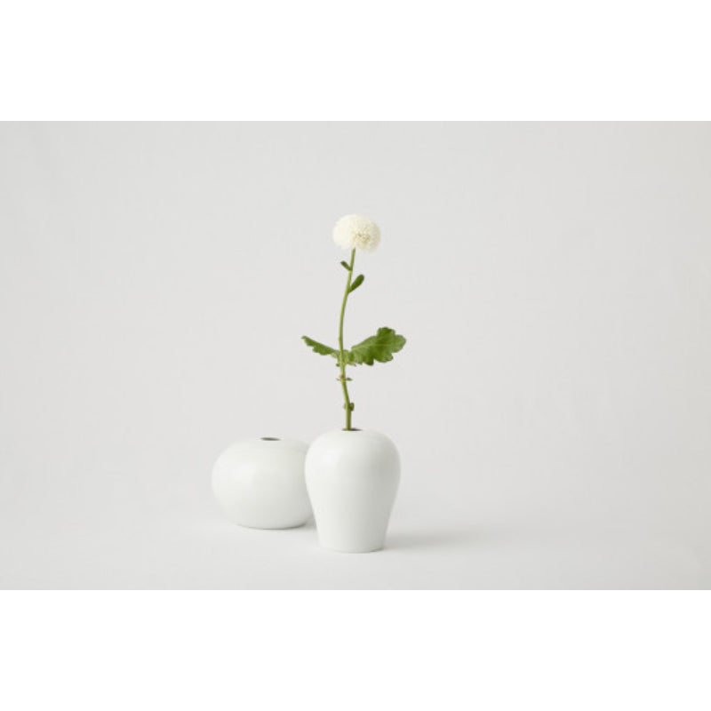 Chaora - White Porcelain Vase