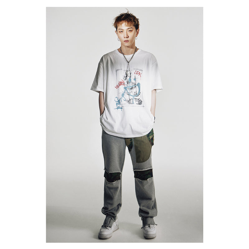 ULKIN X iKON DK - Spray Smile Statue T-Shirt