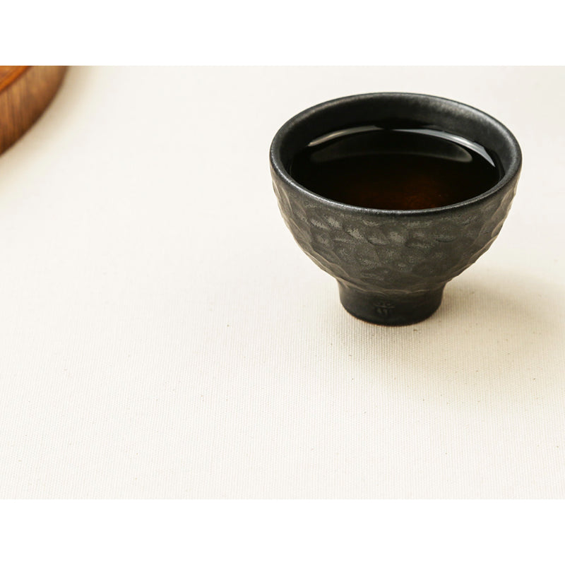 Chaora - Black Sculpture Drinking Glass