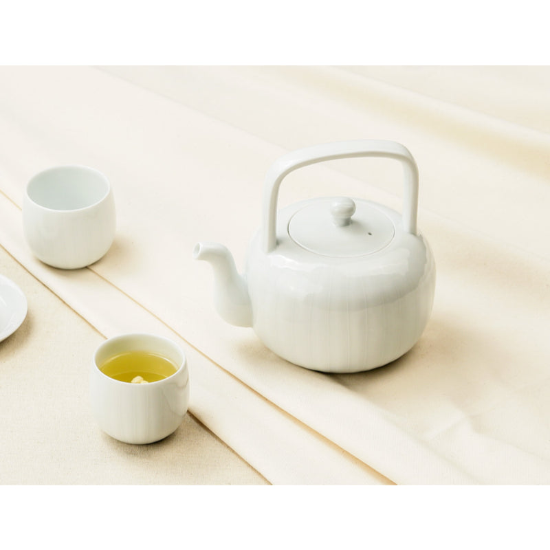 Chaora - White Porcelain Striped Teapot