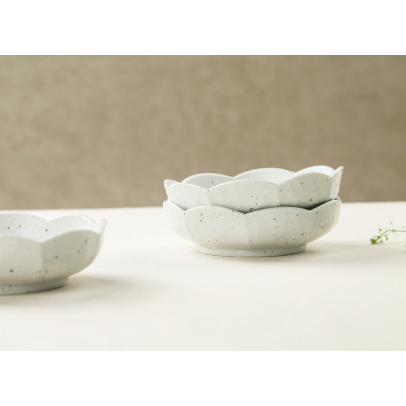 Chaora - White Porcelain Flower Side Dish Plate