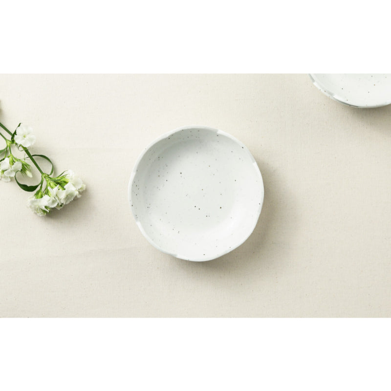 Chaora - White Porcelain Flower Side Dish Plate