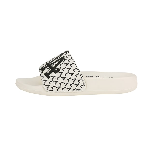 Sole Hideout - MLB X Mickey Mouse Slides for Women