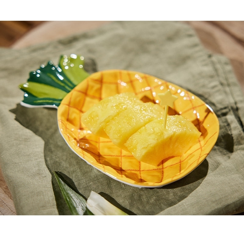 Korean Sweet Dessert - Fruit Shaped Plate