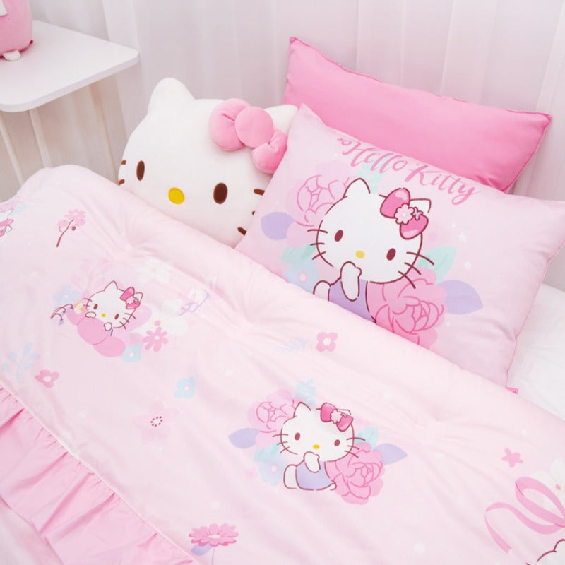 NARA HOME DECO X Hello Kitty - Flower Garden Bedding Quilt