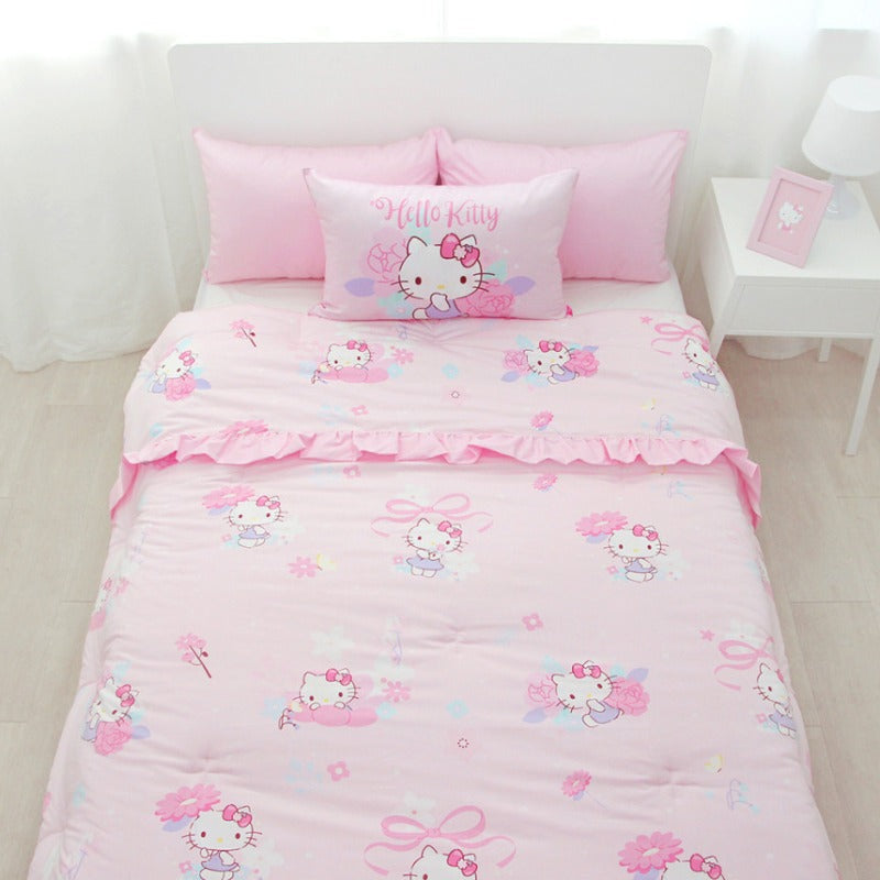 NARA HOME DECO X Hello Kitty - Flower Garden Bedding Quilt