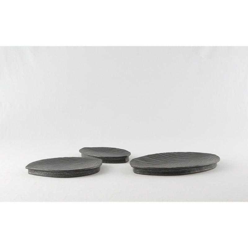 Chaora - Black Leaf Ellipse Plate