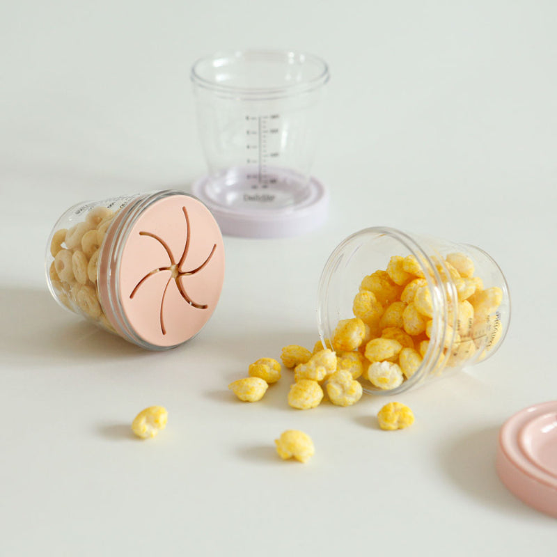 Dailylike x 10x10 - BonBon Strawberry Silicone Snack Cap