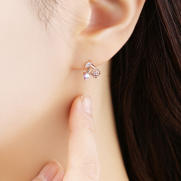 Clue X Esther Bunny - YoungLong Cherry Aurora Heart Silver Earrings