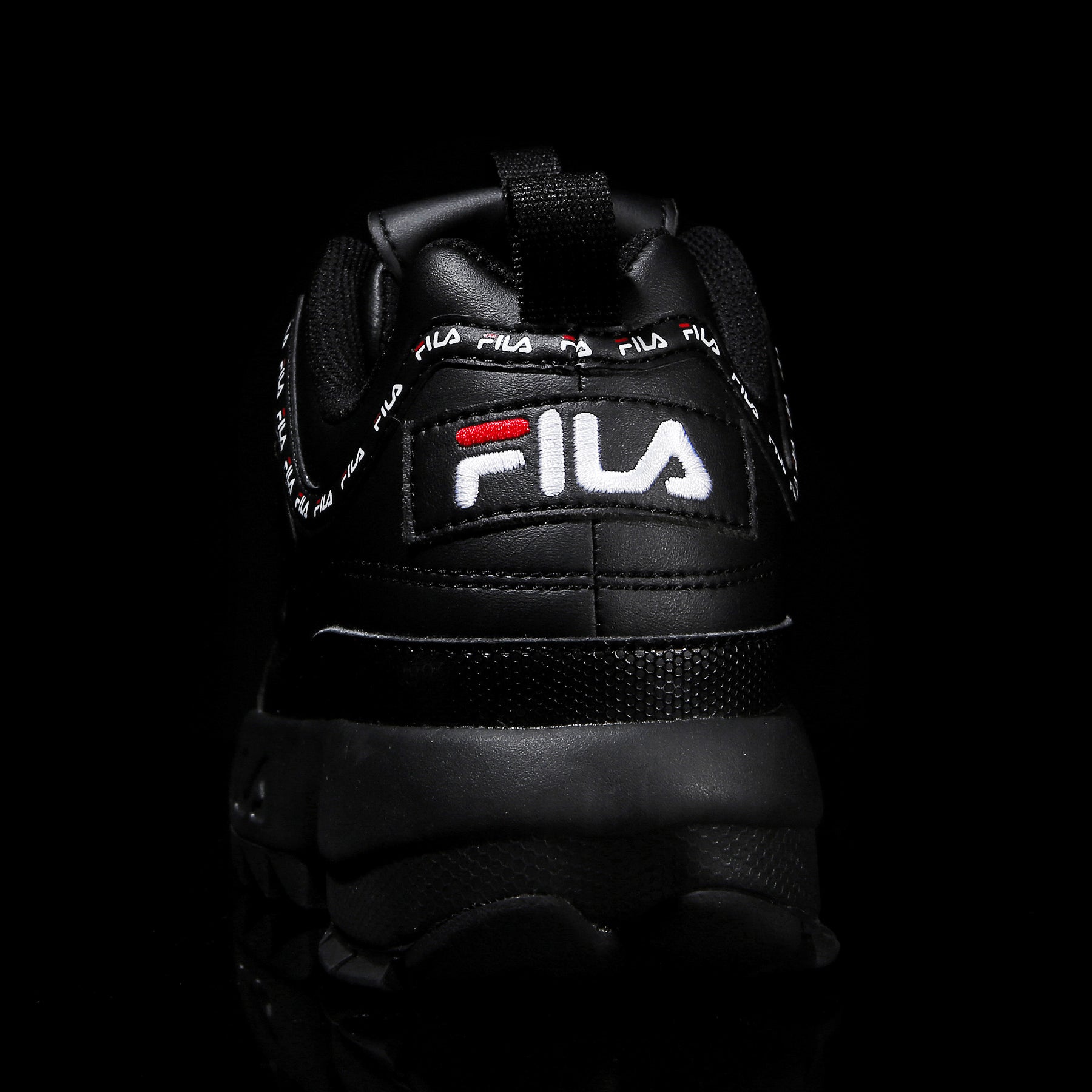 Fila disruptor 2 deals tapey tape black