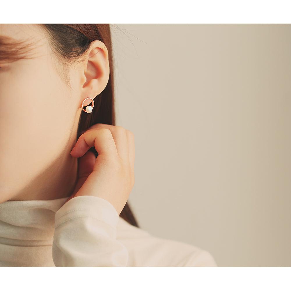 OST - Antique Round Pearl Rose Gold Earrings