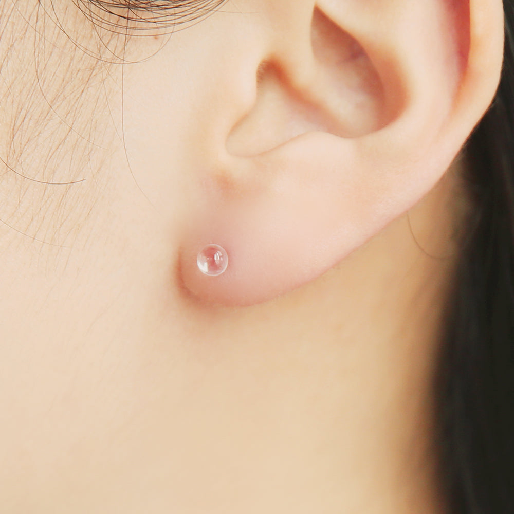 OST - Transparent Non-Pearl Round Silver Ear Pierce