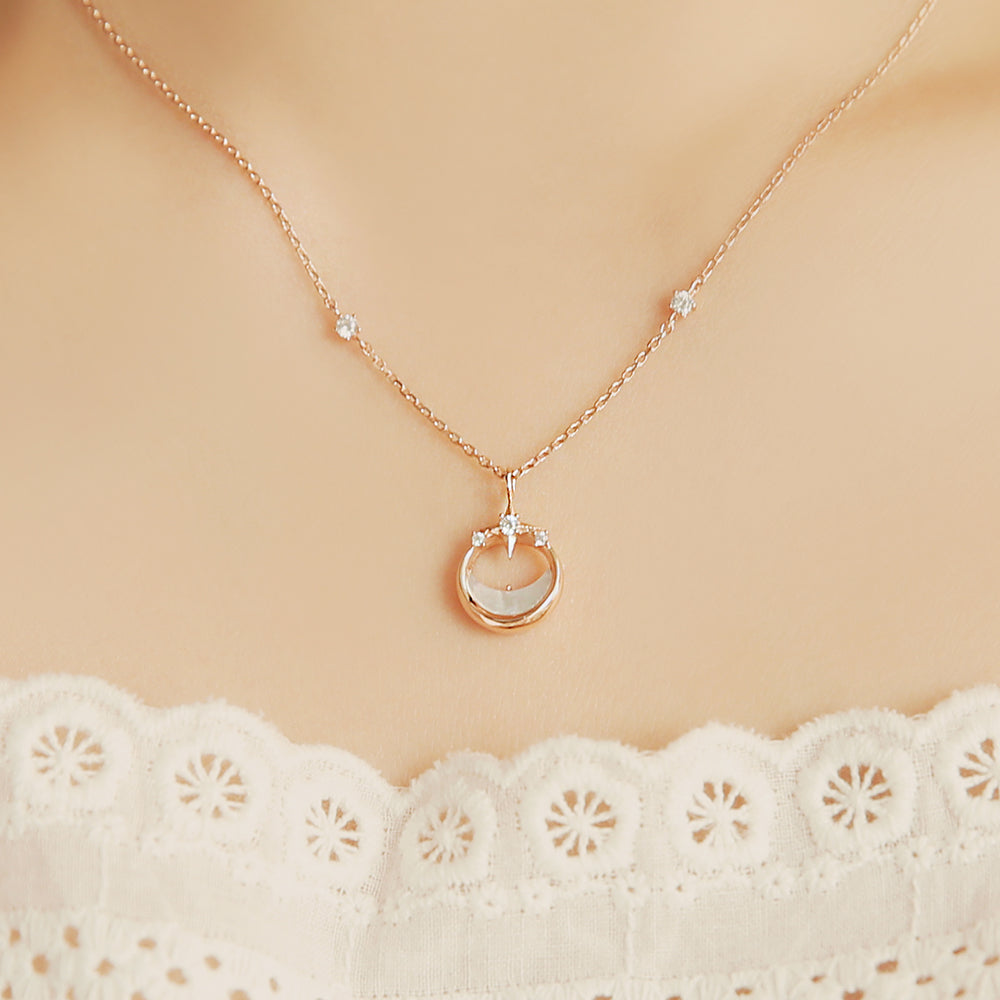 OST - Milky Crescent Moonlight Garden Silver Necklace