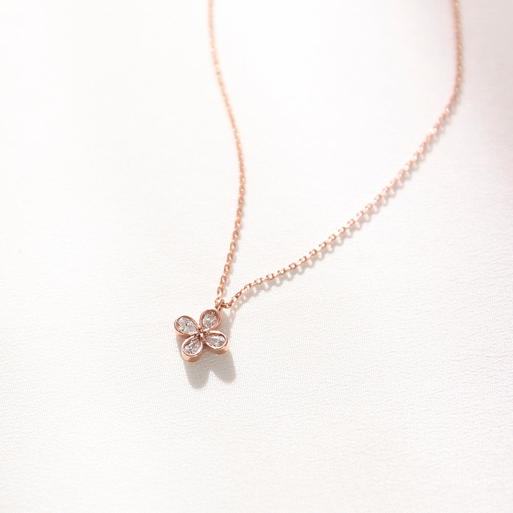 OST - Lucky Shamrock Rose Gold Necklace