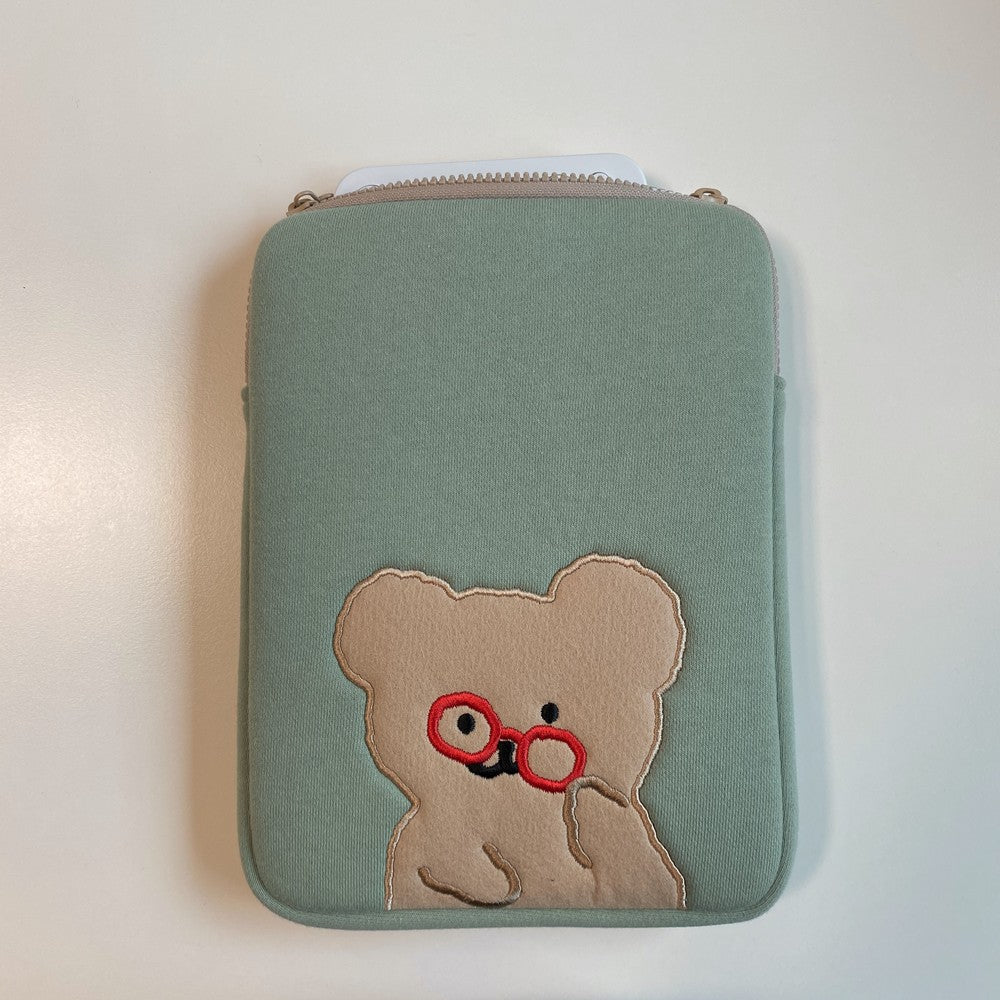 Teteum - Bebe iPad Pouch