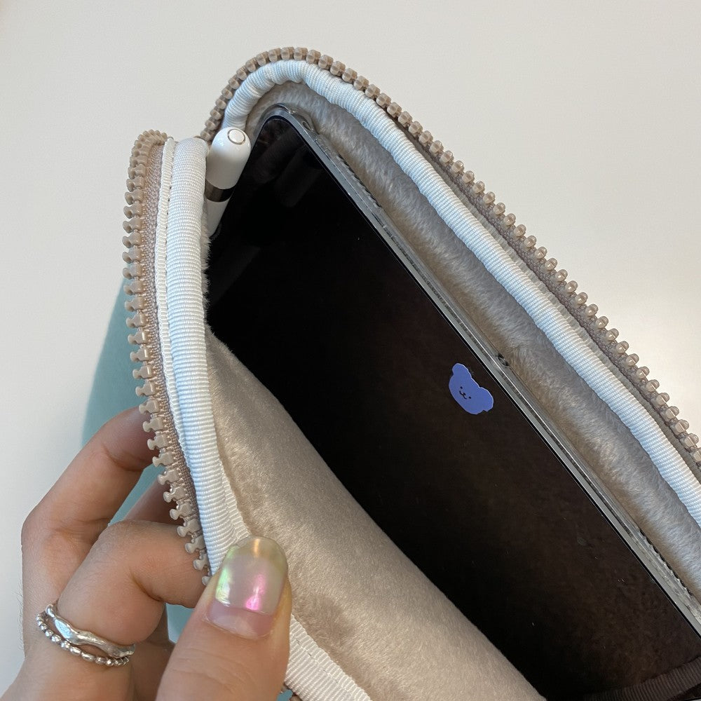 Teteum - Bebe iPad Pouch