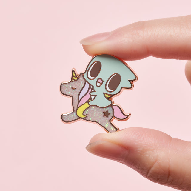 Spoonz x NU'EST - Glitter Enamel Pin