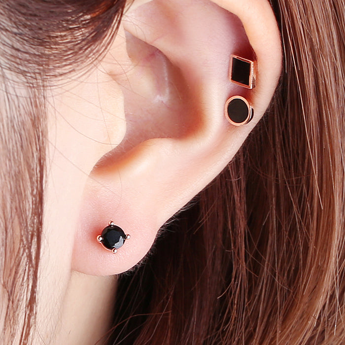 OST - Elegant Black Ear Piercing Set