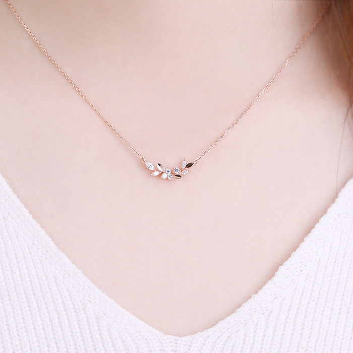 OST - Spring Flower & Leaves Necklace