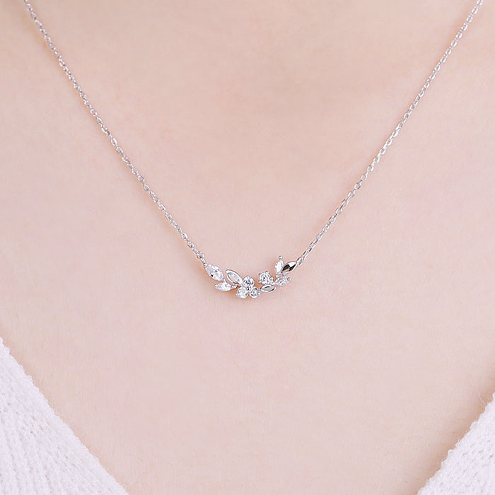 OST - Spring Flower & Leaves Necklace