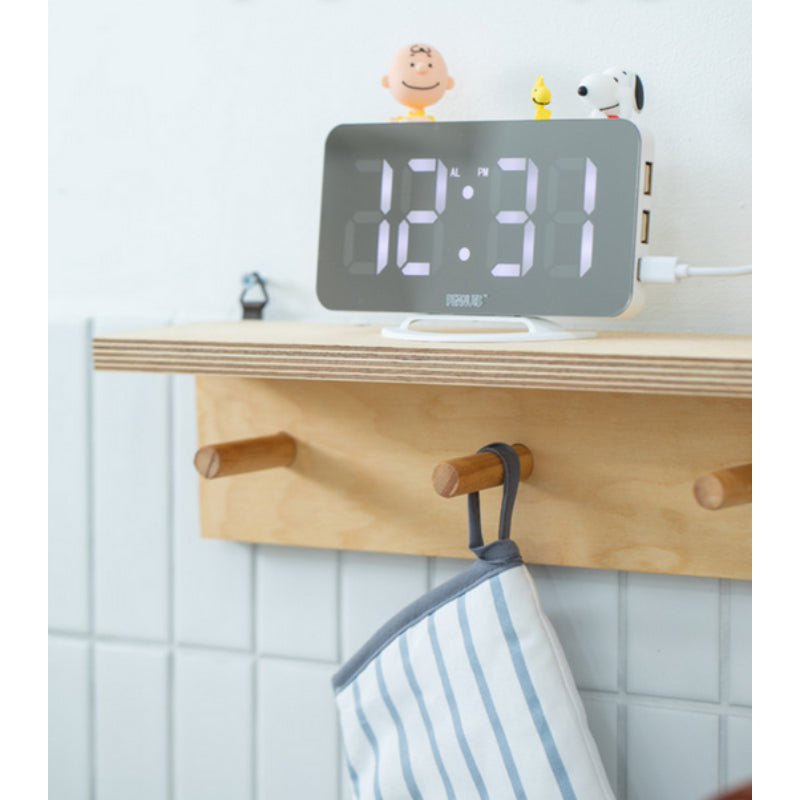 Bo Friends x Snoopy - LED clock